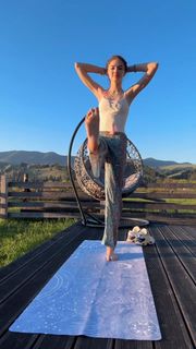 Dana Taranova feet photo thumbnail