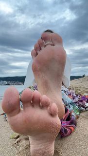 Dana Taranova feet photo thumbnail