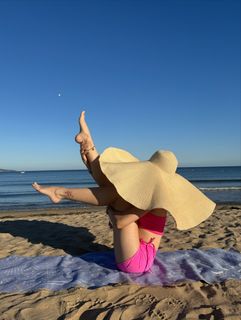 Dana Taranova feet photo thumbnail