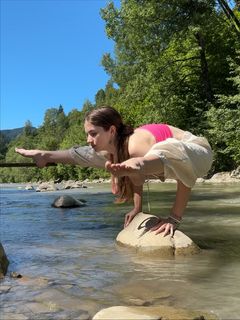 Dana Taranova feet photo thumbnail