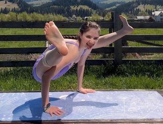 Dana Taranova feet photo 19