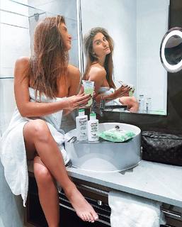 Dana Zarmon feet photo 15