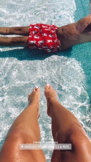 Dana Zarmon feet photo 1