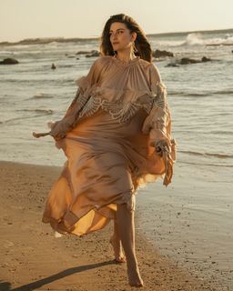 Dana Zarmon feet photo 9