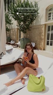 Dana Zarmon feet photo 20