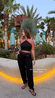 Dana Zarmon feet photo 1