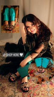 Dananeer Mobeen feet photo 11