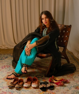 Dananeer Mobeen feet photo 9