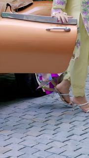 Dananeer Mobeen feet photo 9