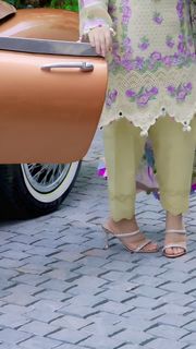 Dananeer Mobeen feet photo 8