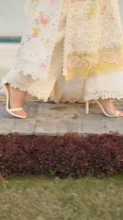 Dananeer Mobeen feet photo 7