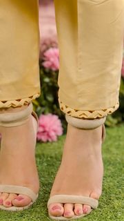Dananeer Mobeen feet photo 7
