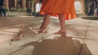 Dananeer Mobeen feet photo 5