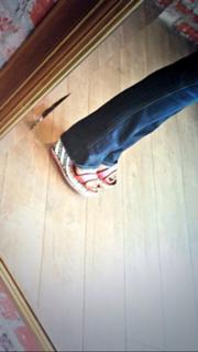 Danay Garcia feet photo thumbnail