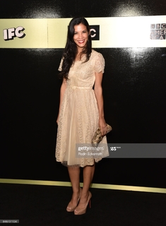 Danay Garcia feet photo thumbnail