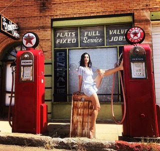 Danay Garcia feet photo thumbnail