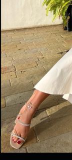 Danaë Bessin feet photo 16