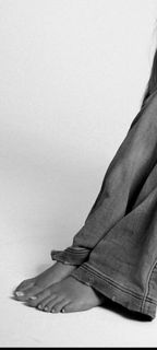 Danaë Bessin feet photo 15