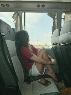 Danaë Bessin feet photo 10