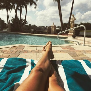 Dani Behr feet photo 1