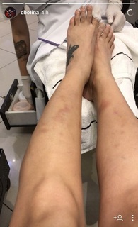 Dani Bolina feet photo thumbnail