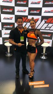 Dani Bolina feet photo thumbnail
