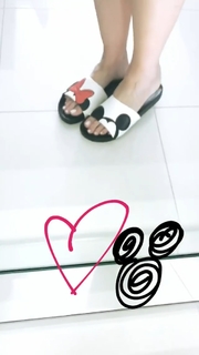 Dani Calabresa feet photo 1