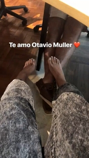 Dani Calabresa feet photo 8