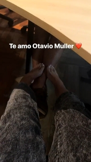 Dani Calabresa feet photo 7