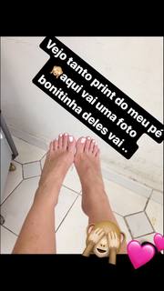 Dani Calabresa feet photo 20