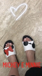 Dani Calabresa feet photo 11