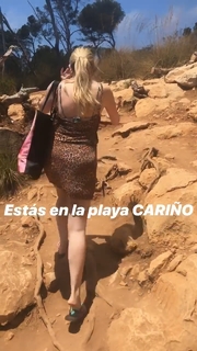 Dani Calabresa feet photo 15