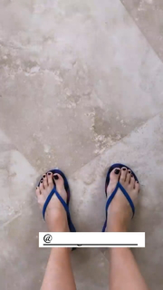 Dani Calabresa feet photo 6