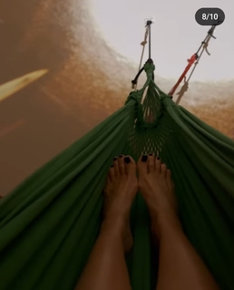 Dani Calabresa feet photo 1