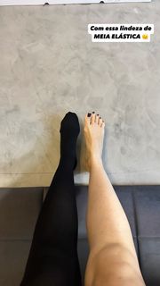 Dani Calabresa feet photo 7