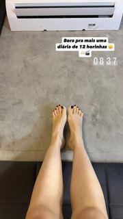 Dani Calabresa feet photo 6