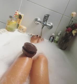 Dani Castro feet photo 8