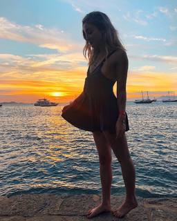 Dani Castro feet photo 11