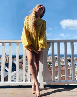 Dani Castro feet photo 1