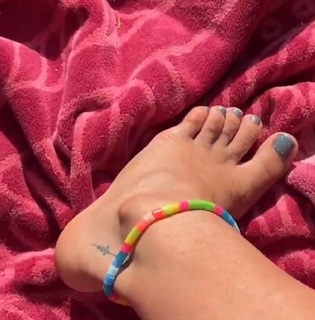Dani Castro feet photo 3