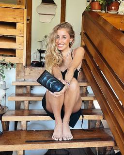 Dani Castro feet photo 5