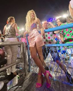 Dani Castro feet photo 13