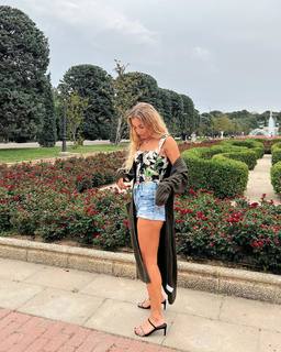 Dani Castro feet photo 8