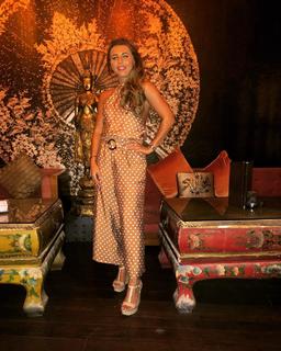 Dani Dyer feet photo thumbnail