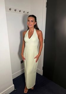 Dani Dyer feet photo 7