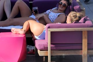 Dani Dyer feet photo 5