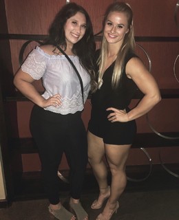 Dani Speegle feet photo 3