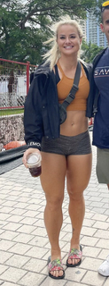 Dani Speegle feet photo 11