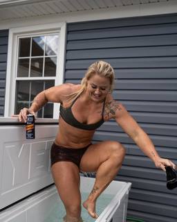 Dani Speegle feet photo 2
