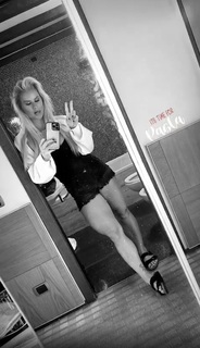 Dani Speegle feet photo 10